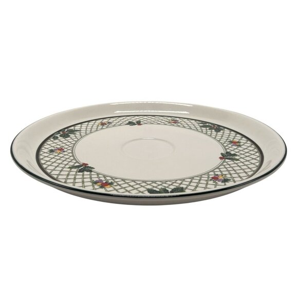 Mikasa Heritage Christmas Story CAB08 Large Round Torte Hordevour Platter 14.5" - Picture 4 of 5